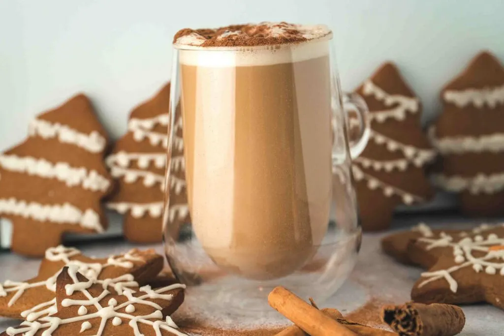 How to Make Vegan Gingerbread Latte